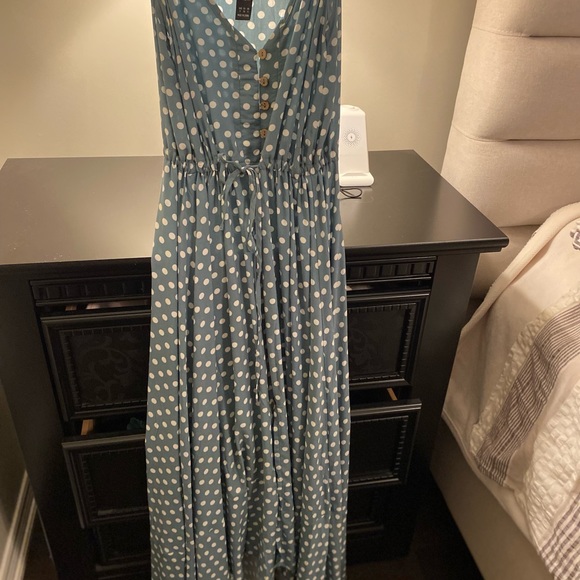 Dress from SHEIN - Picture 2 of 3